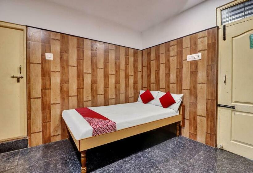 Трехместный Номер Классика, Oyo Flagship Amman Resort
