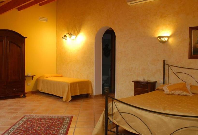 Четырехместный Номер Стандарт, B&b Triskeles