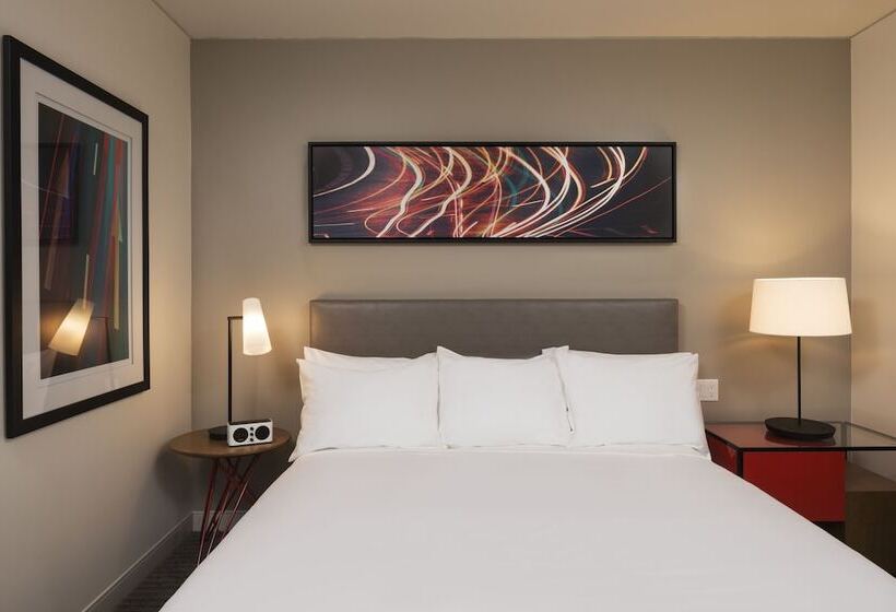 Номер Клуб, Hyatt Regency Bloomington   Minneapolis