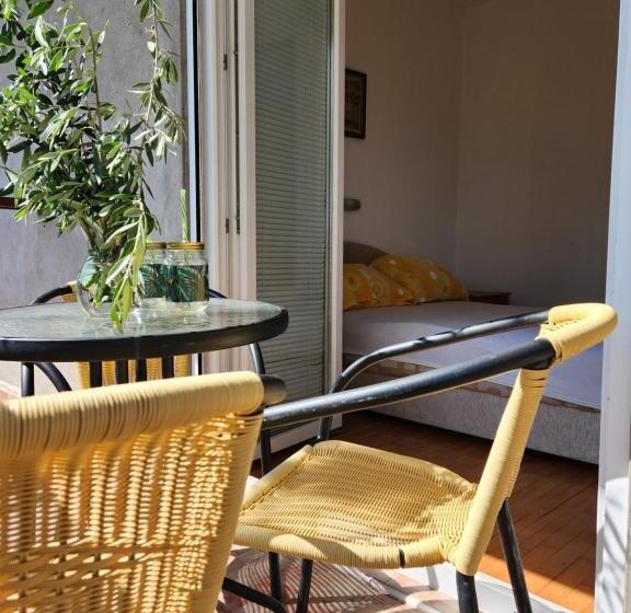 سوئیت 2 خوابه, Sunrise Apartments Baošići