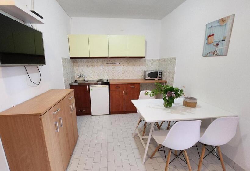آپارتمان 2 خوابه, Sunrise Apartments Baošići