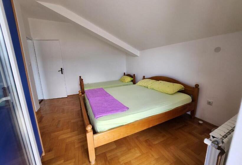 آپارتمان 1 خوابه با چشم‌انداز دریا, Sunrise Apartments Baošići