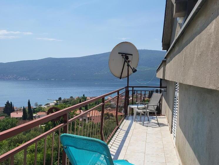 آپارتمان 1 خوابه با تراس, Sunrise Apartments Baošići