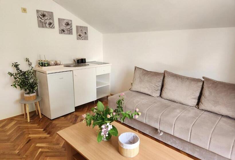 آپارتمان 1 خوابه با تراس, Sunrise Apartments Baošići