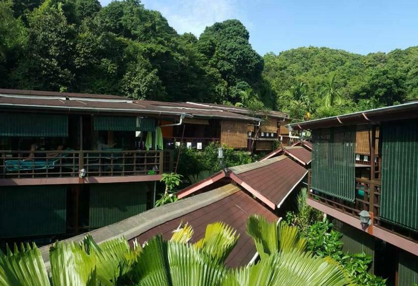 غرفة قياسية بالطابق العلوى, T Star Cottage