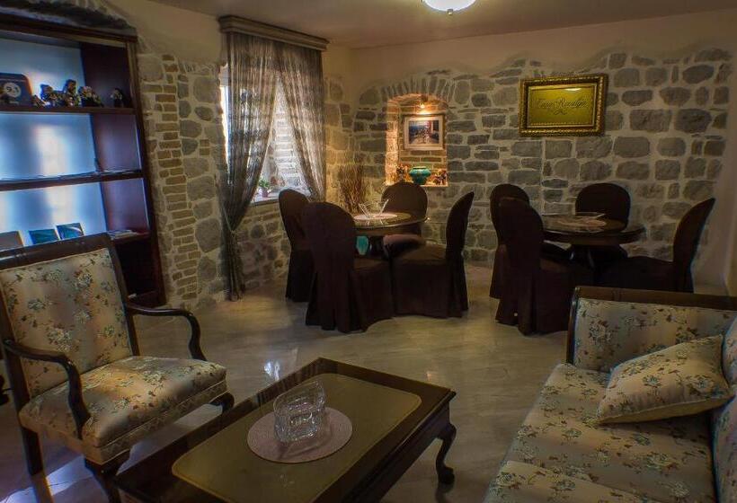 سوییت با چشم‌انداز دریا, Casa Del Sol Rozalija Luxury Rooms