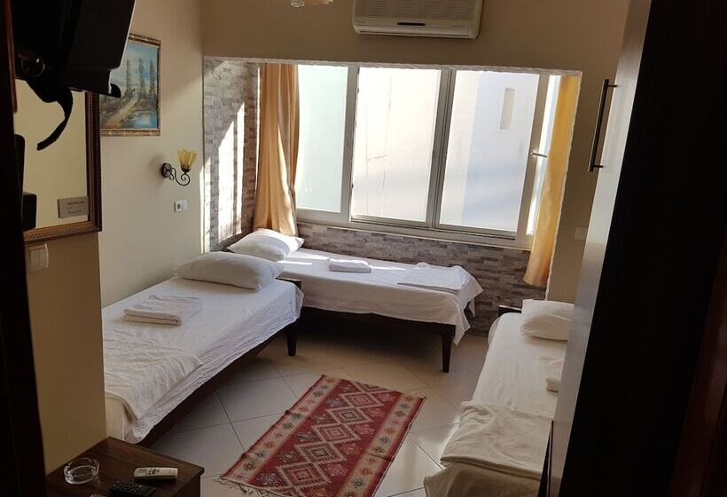 اتاق استاندارد سه نفره, Durak