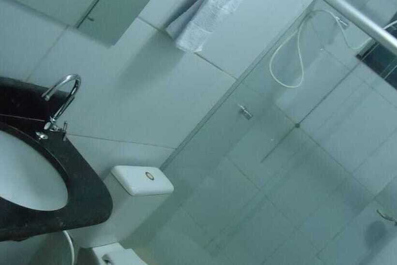 اتاق استاندارد چهار تخته, Mm