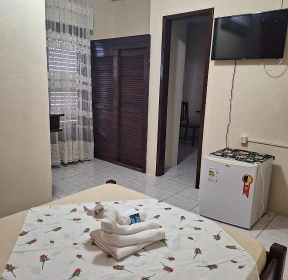 Номер Стандарт Трехместный, Center