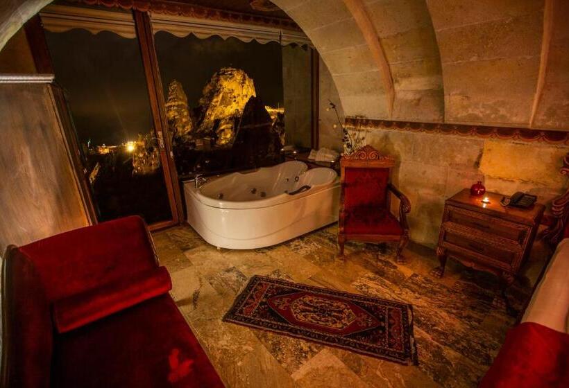 Suite Deluxe, Hermes Cave