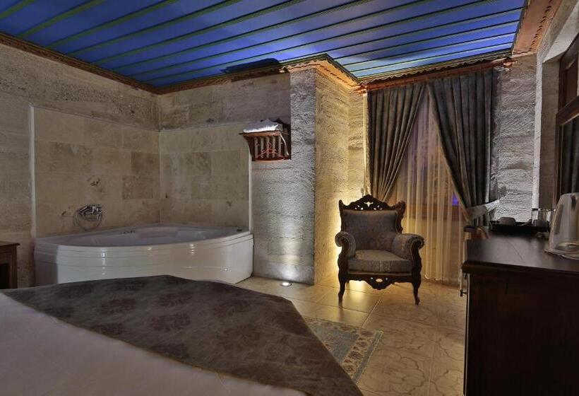Suite Deluxe, Hermes Cave