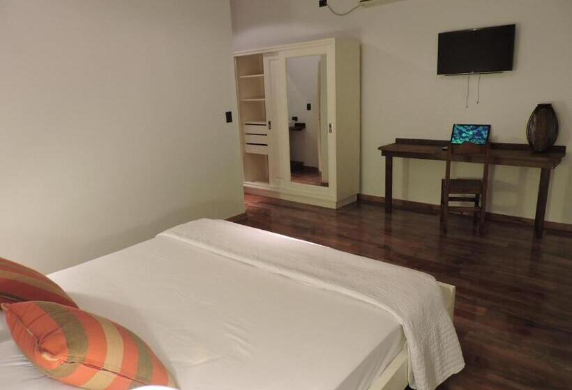 Люкс Повышенной Комфортности, Patio Del Puerto Hotel Boutique