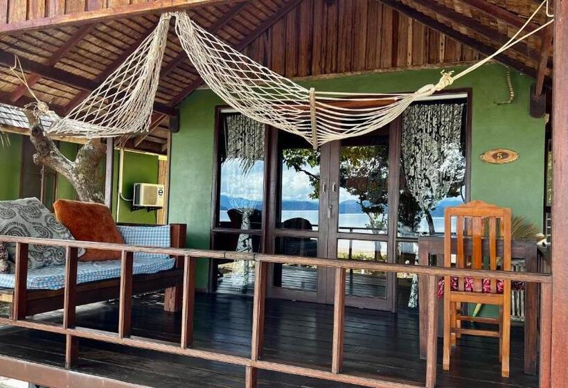 بانگلوی استاندارد با چشم‌انداز دریا, Pp Land Beach Eco Resort