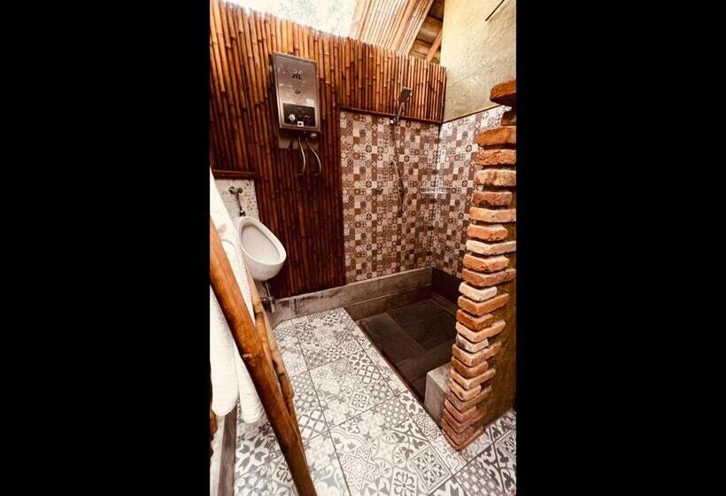 بانگلوی استاندارد, Pp Land Beach Eco Resort