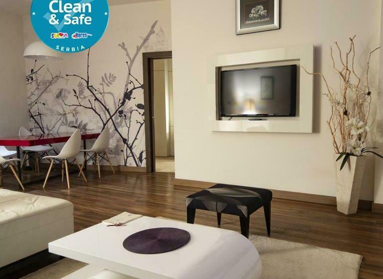 سوئیت با وان آب گرم, Atera Business Suites