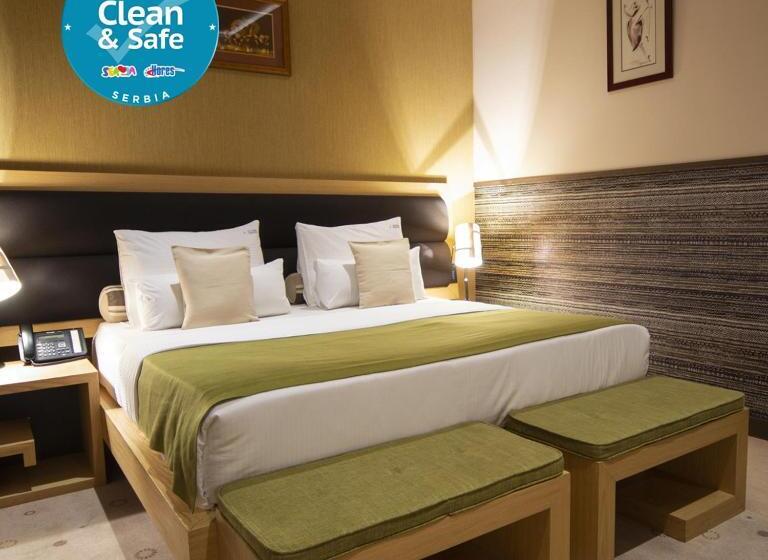 اتاق لوکس, Atera Business Suites