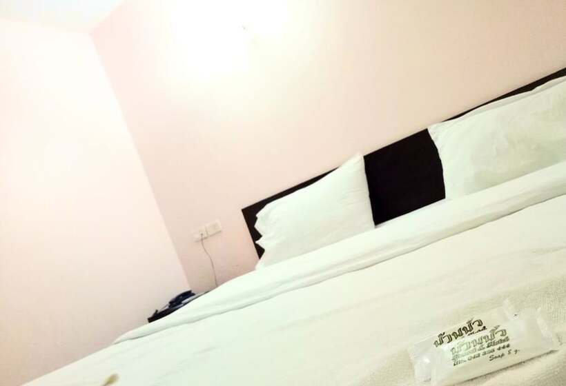 اتاق استاندارد, Ban Bua Resort And