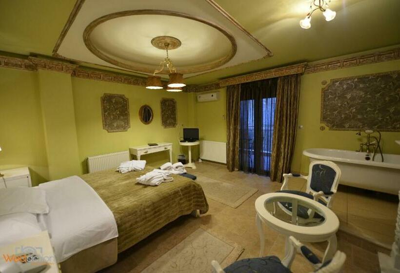 Habitación Superior, Nymfes