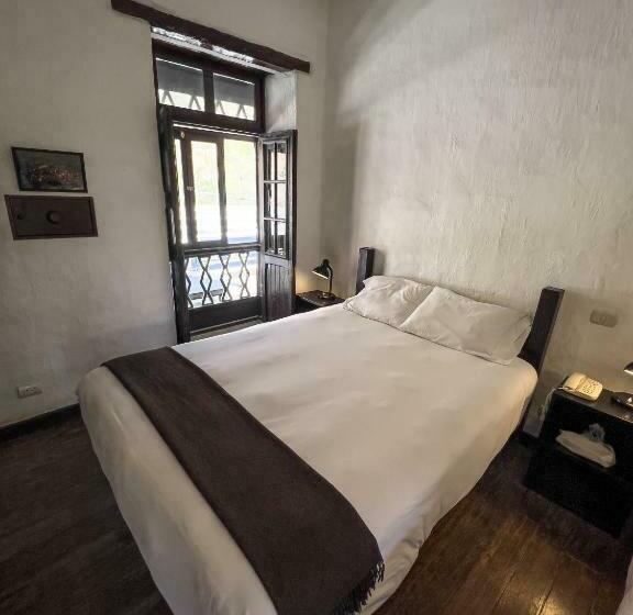 اتاق استاندارد, El Albergue Ollantaytambo
