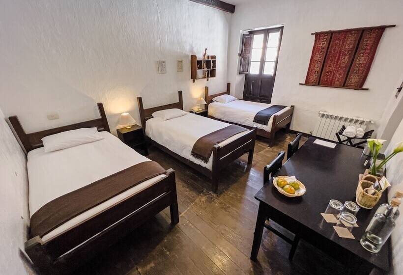 اتاق استاندارد سه نفره, El Albergue Ollantaytambo