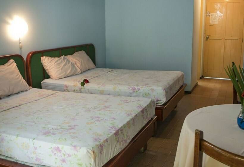 غرفة قياسية, Porto Bello