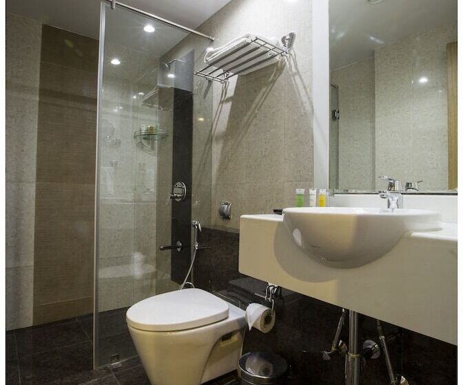 Номер Deluxe, Tulip Bangalore