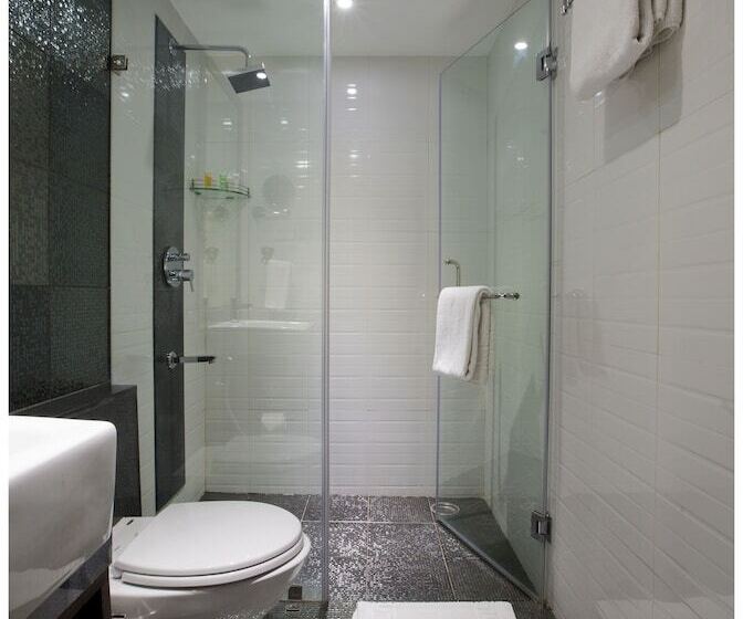 Номер Superior, Tulip Bangalore