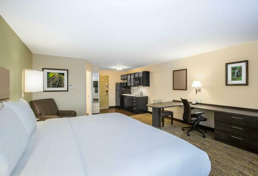 Студио Стандарт Кровать Кинг, Candlewood Suites   Omaha Millard Area, An Ihg