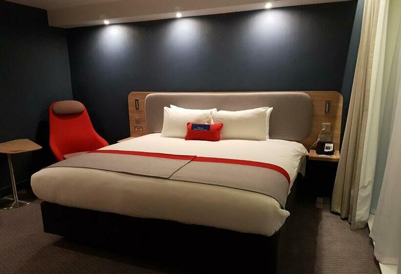 Habitación Estándar Adaptada para Discapacitados, Holiday Inn Express   Stockport, An Ihg