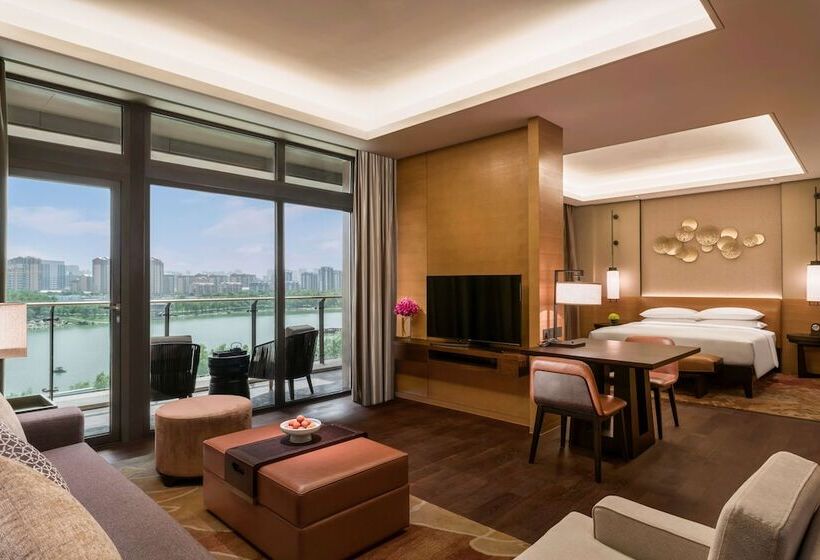 سوییت جونیور, Hyatt Regency Xi'an