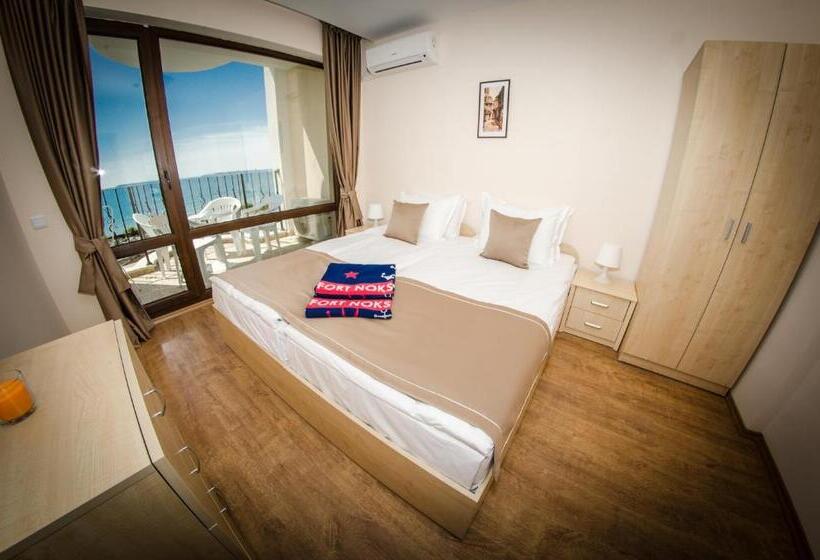 Апартаменты 2 Спальни с Балконом, Premier Fort Beach