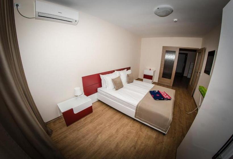 Апартаменты 2 Спальни с Балконом, Premier Fort Beach