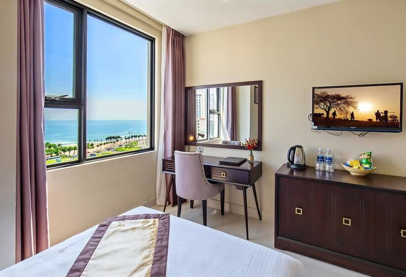 اتاق لوکس با چشم‌انداز دریا, Ocean Haven