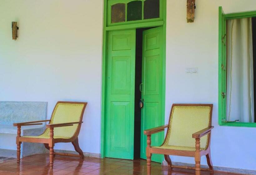패밀리 룸 가든 전망, Thalpe Walawwa Heritage Villa