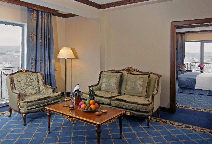 سوییت, Orion Hotel Bishkek
