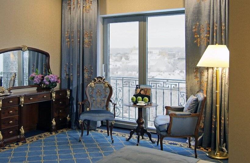 سوییت, Orion Hotel Bishkek