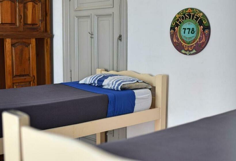 4 Bett Standardzimmer, Be King Hostel