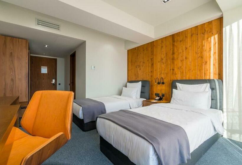 اتاق استاندارد با چشم‌انداز, Kvareli Lake Resort