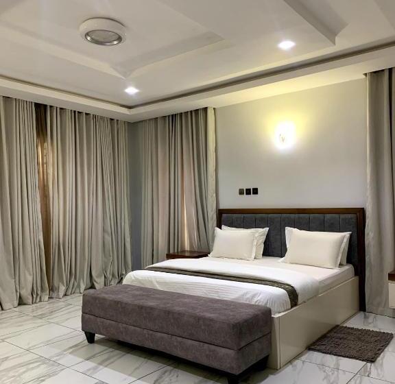 سوییت اجرایی, Dejames Hotels And Suites