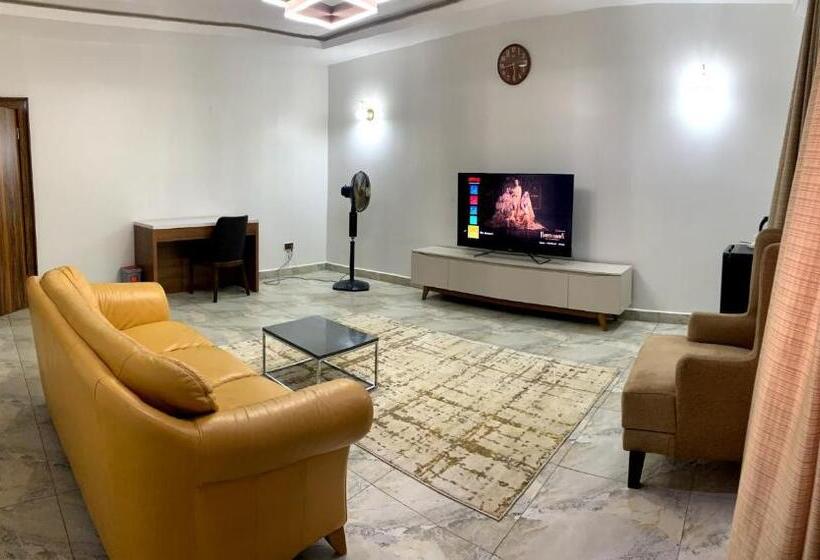 سوییت اجرایی, Dejames Hotels And Suites