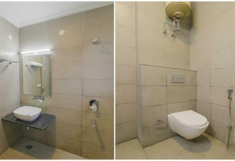 اتاق کلاسیک سه تخته, Oyo Townhouse 938 Hotel Near Omaxe Celebration Mall