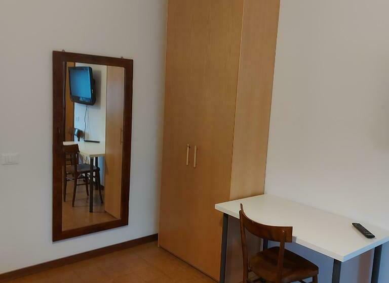 اتاق سوپریور با تخت بزرگ, Fare Bnb   Room Pappagnocca