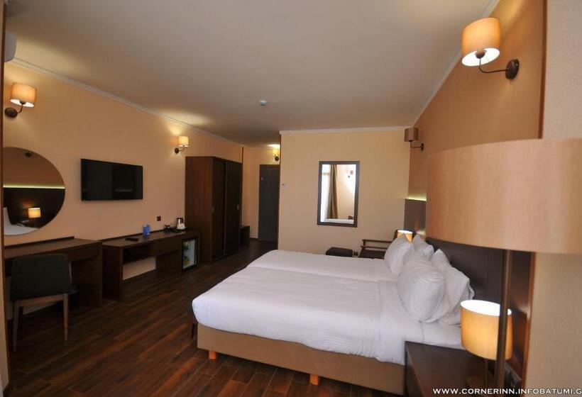 اتاق استاندارد با چشم‌انداز شهر, Corner Inn