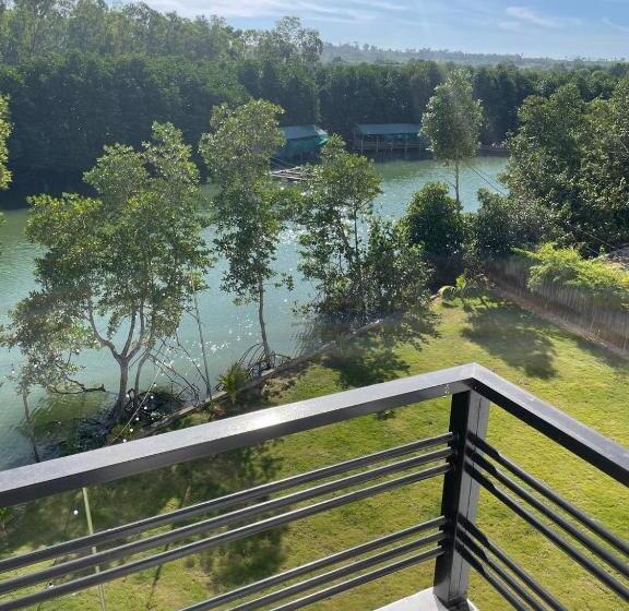 اتاق استاندارد, O Mary River Resort