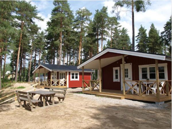 Семейный Номер, Camp Mid Adventure