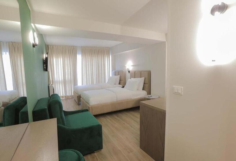 غرفة ديلوكس ثلاثية, Olia Residence
