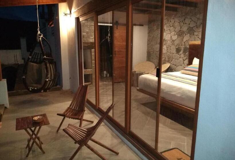 חדר דלוקס עם מרפסת, La Toscanía Tapalpa Resort & Agroturismo