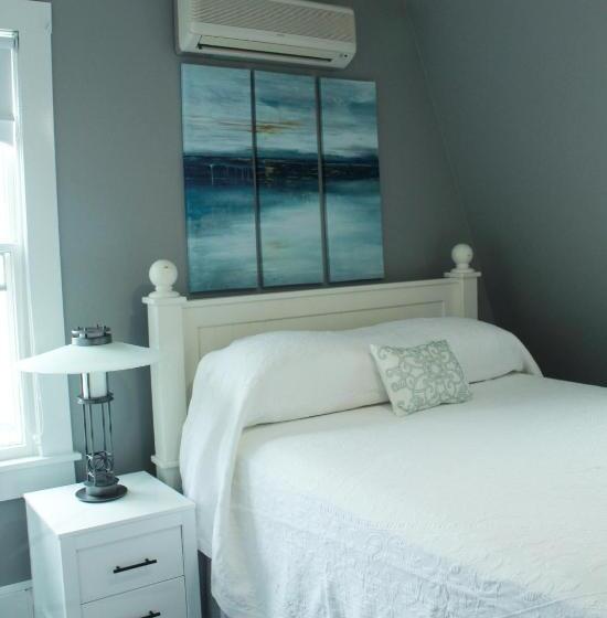 스탠다드 룸 퀸사이즈 침대, By The Sea Guests Bed & Breakfast & Suites