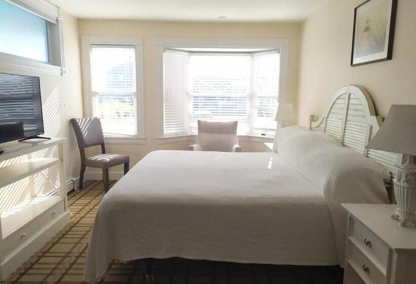스탠다드 룸 킹사이즈 침대, By The Sea Guests Bed & Breakfast & Suites