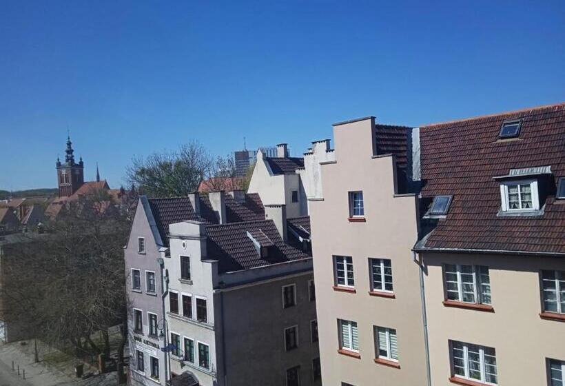 Апартаменты 1 Спальня, Celestin Residence
